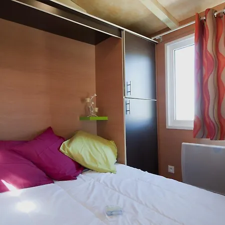 Holiday home Nuits Insolites D'argonne *